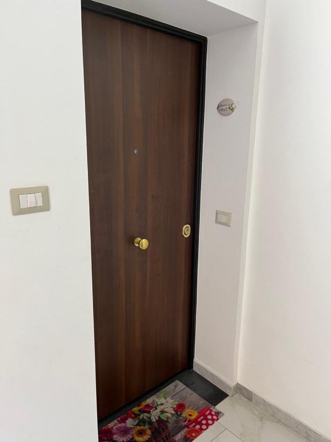 Omar'S Nest Apartment Catania Exterior photo